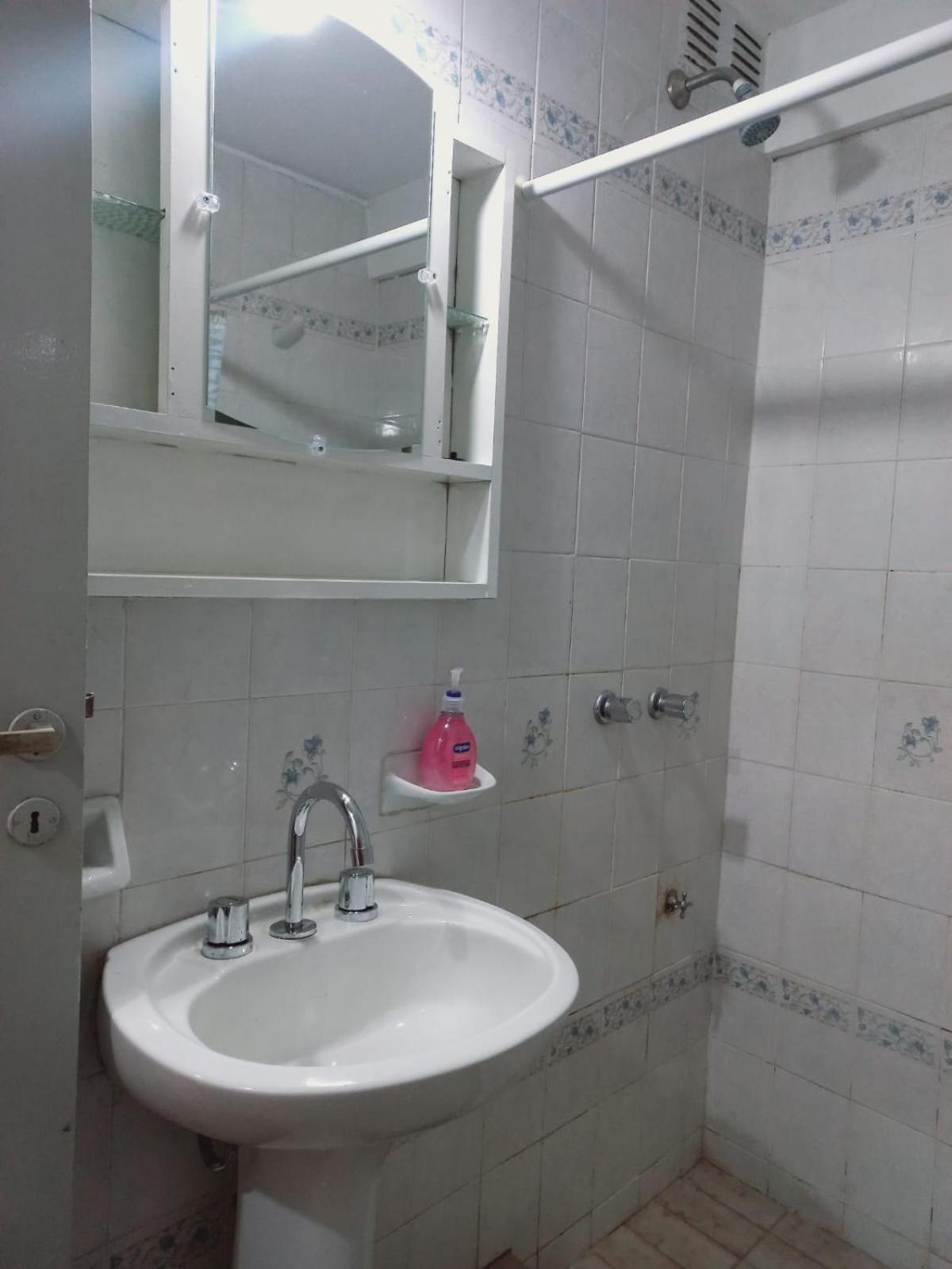 Excelente Departamento En Microcentro De Mendoza Lägenhet Exteriör bild